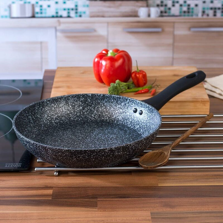 24 Cm Non-Stick Frying Pan, Forged Aluminum, Durable Non-Stick Coating - Flavour Fushion Cooking Shop
