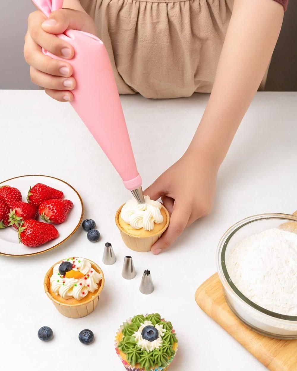 40-Piece Cake Decorating Piping Set with Icing Nozzles & Piping Bags