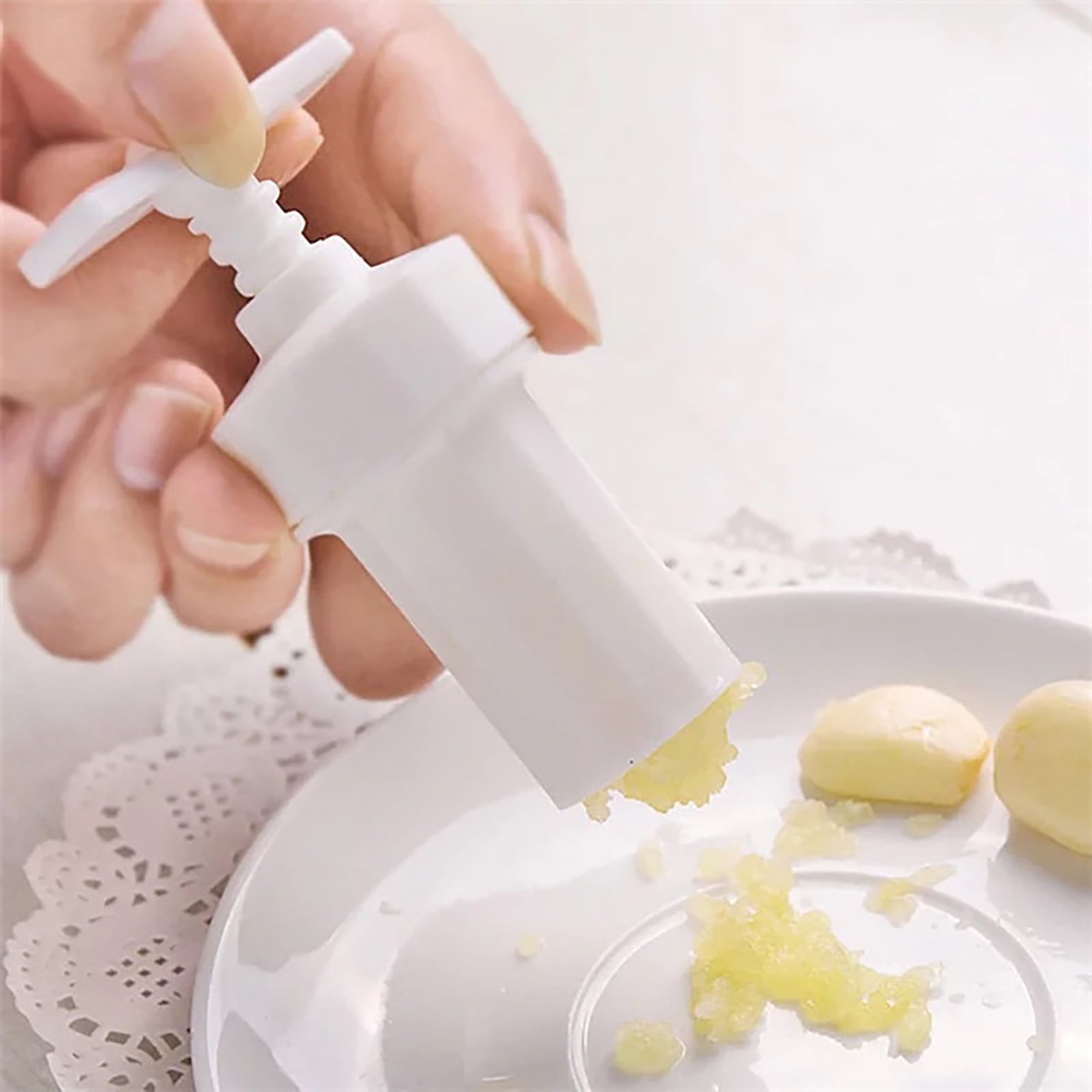 JWDX Garlic Press Clearance! Useful Garlic Crusher Sharpener Plastic Case Peeler Press Kitchen Garlic Press, Garlic Press Promotion Include 1X Garlic Press Tool AS shown