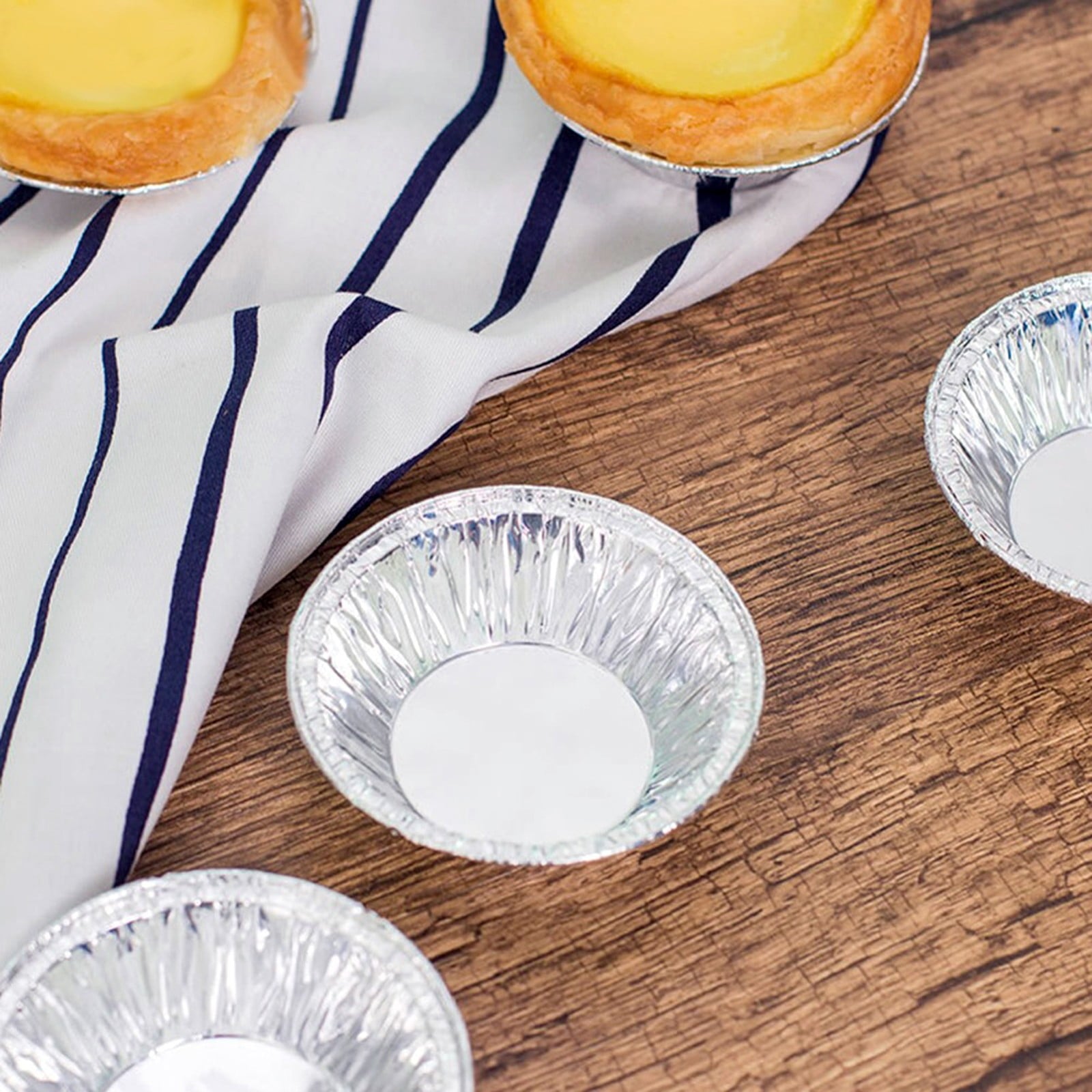 50 Pcs Mini Pie Pans,Small Pie Pans,Round Foil Pans,Disposable Foil Tart Pans,Foil Disposable Egg Tart Mould, Tart Pans For Making Cupcake, Quiche Pie, Caramel Pudding,(Silver,1.57x0.79 in) Silver