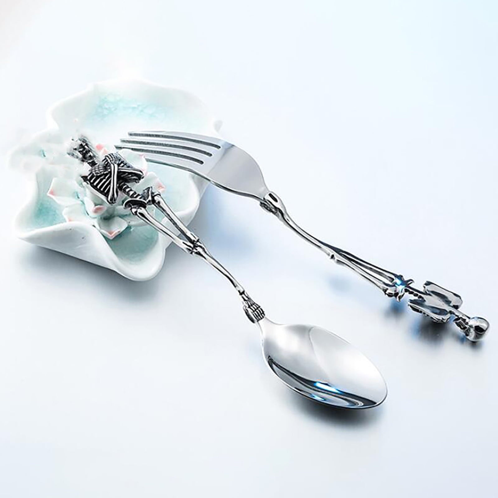 Darzheoy Stainless Steel Skeleton Skull Spoon and Fork Flatware Tableware Gifts for Halloween Easter and Christmas (Spoon) B