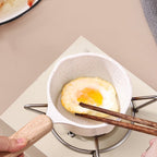Non-Stick Saucepan with Glass Lid – White