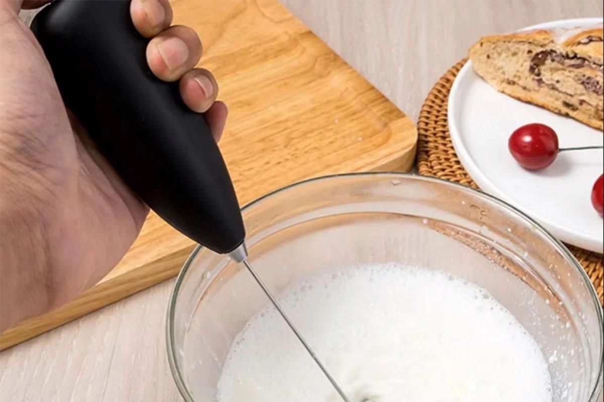 Electric Milk Coffee Foamer Frother Egg Beater Whisk Mixer Blender Kitchen Tool