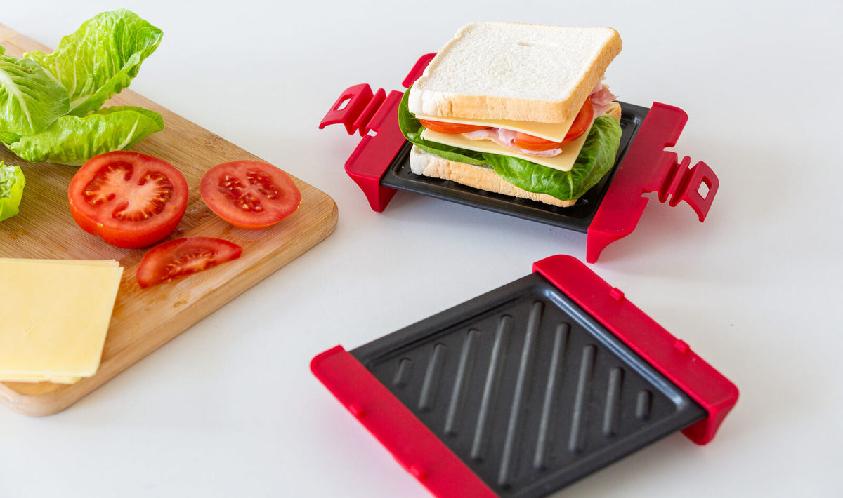 Compact Microwave Sandwich Maker Non-Stick Grill Plates for Quick Meals at Home, Work, or Travel - Flavour Fushion Cooking Shop