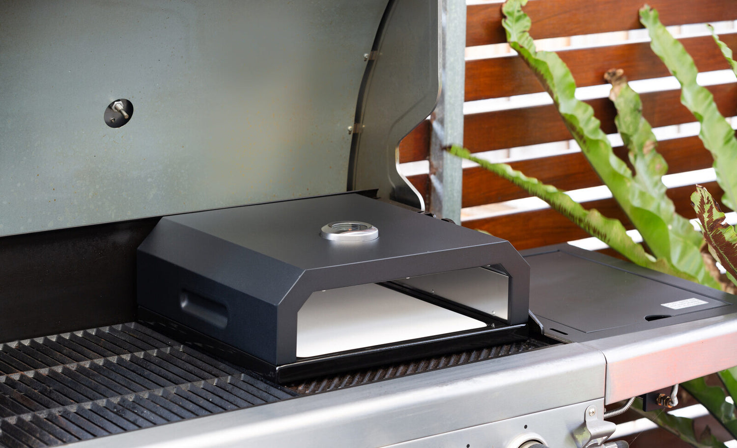 Pizza Oven Box with Built-in Thermometer - Flavour Fushion Cooking Shop