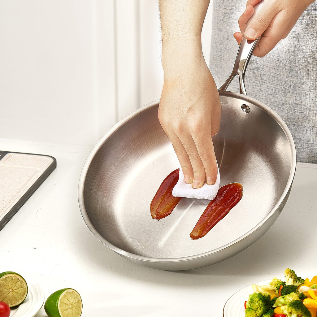 Tri-Ply Stainless Steel Frying Pan, 3 Piece (240, 280, 320 mm), Cooking Skillet with Heat-Resistant Handle, Chef's Kitchen Cookware, Oven, Gas, Electric, Induction, Dishwasher Compatible, Silver